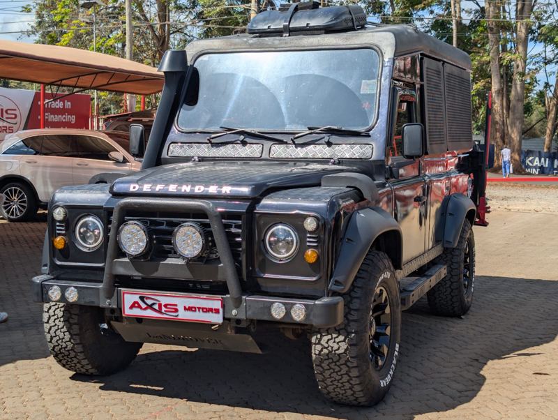 Land Rover DEFENDER 2004