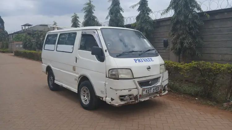 Nissan Vanette 2005