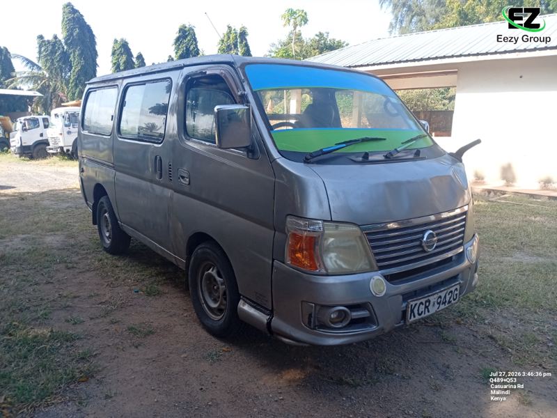 Nissan Caravan 2010
