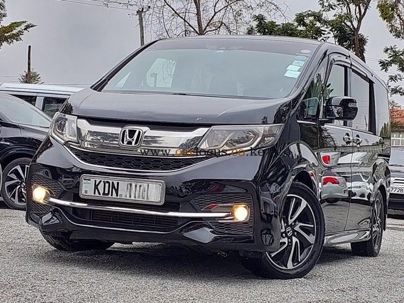 Honda STEP WAGON 2016